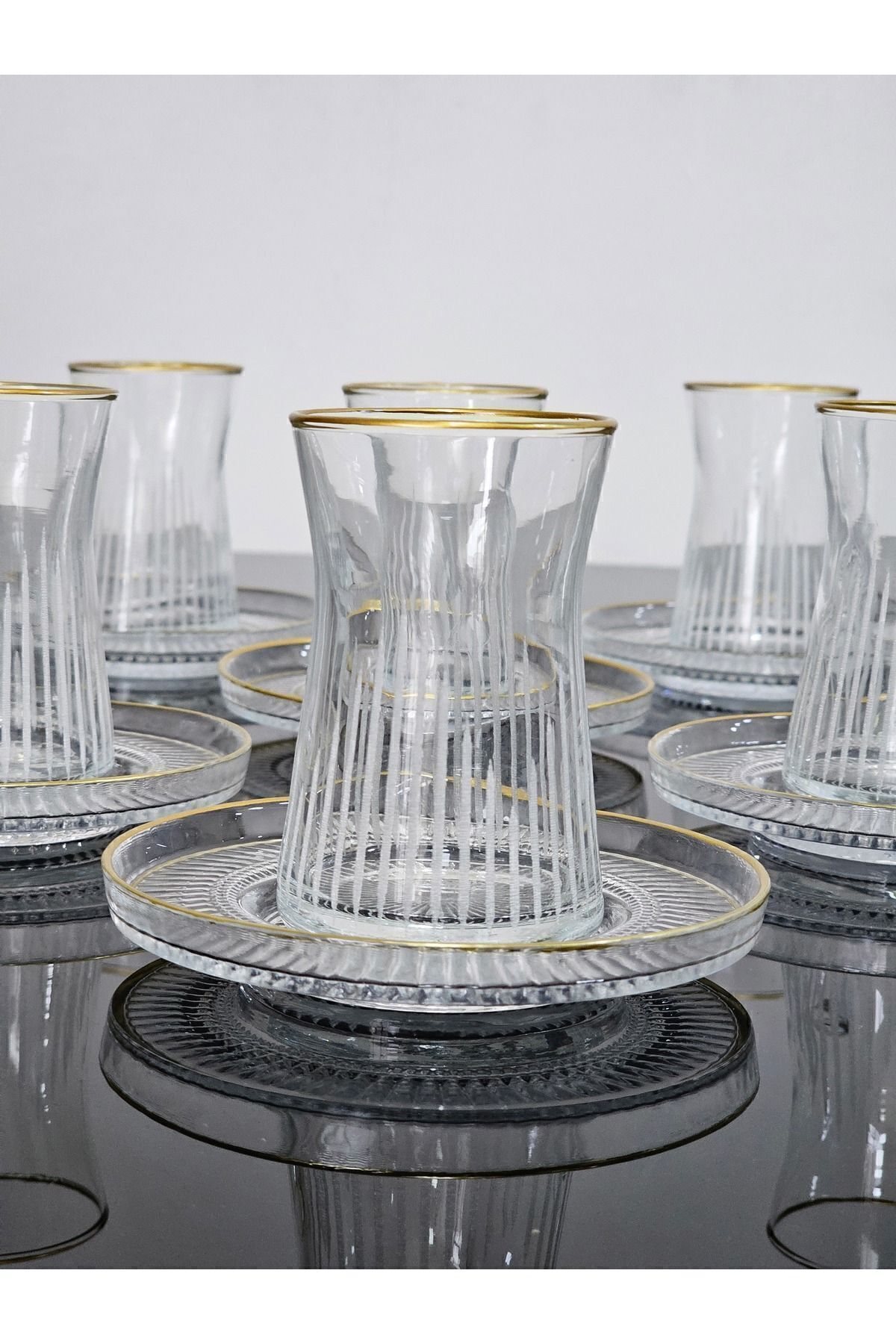 Dream Glass Çay Seti Elysia Tabaklı 12 Parça Gold Yaldızlı Elysia