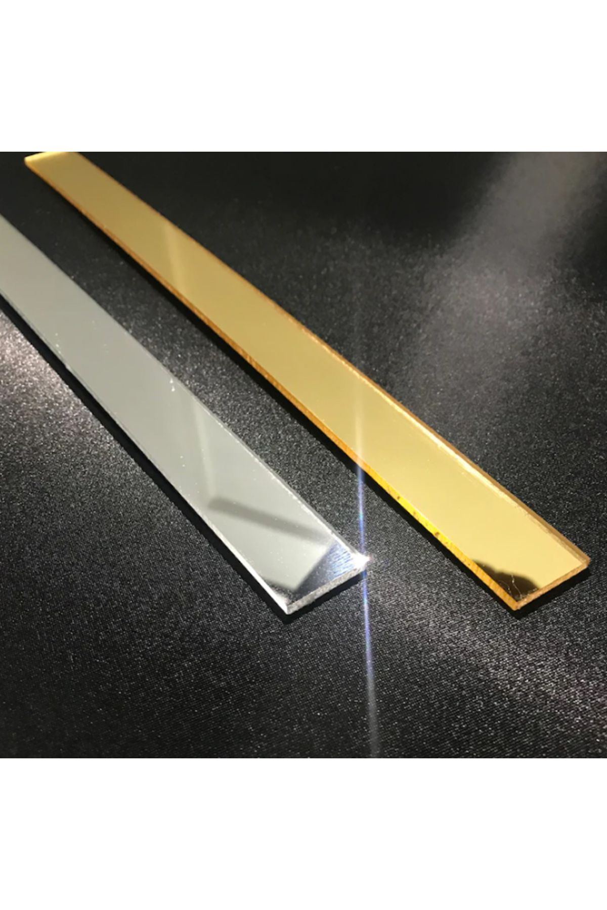 Şerit Pleksi Yapışkanlı Gold Gümüş Ayna 2.3cm X 244cm ( 1 Adet ) Gümüş