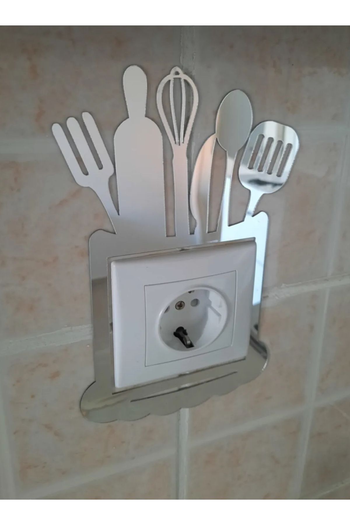 Dekoratif Mutfak Priz Kenarı Süsü Altın Pleksi 1 Adet 13x20cm ( Kendinden Yapışkanlı ) Gümüş