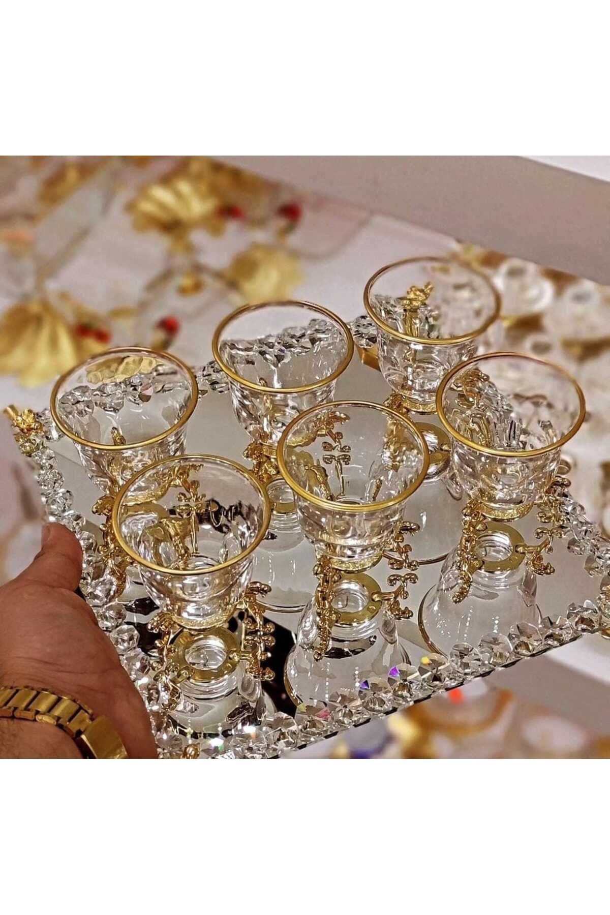 PİRİNÇ AYAKLI CAM LOKUMLUK 6 ADET Gold